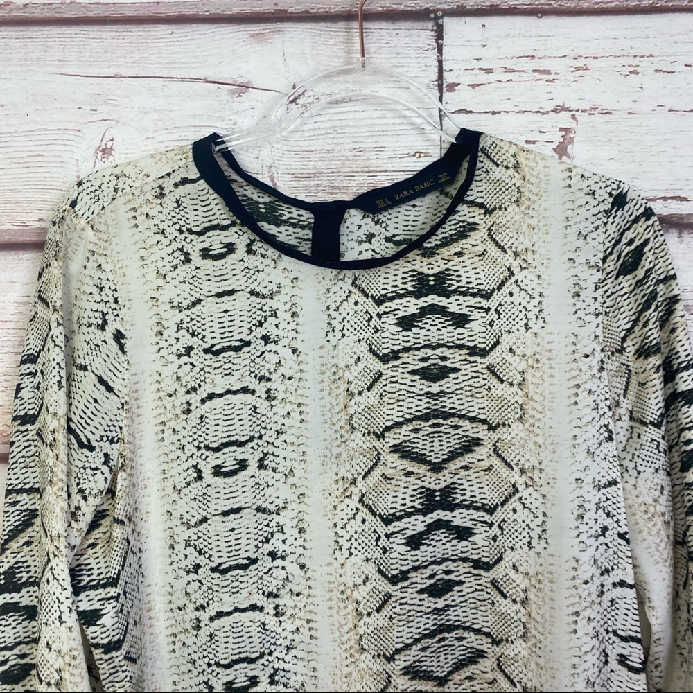 Zara Basic Stylish Snakeskin Patterned Top - image 2